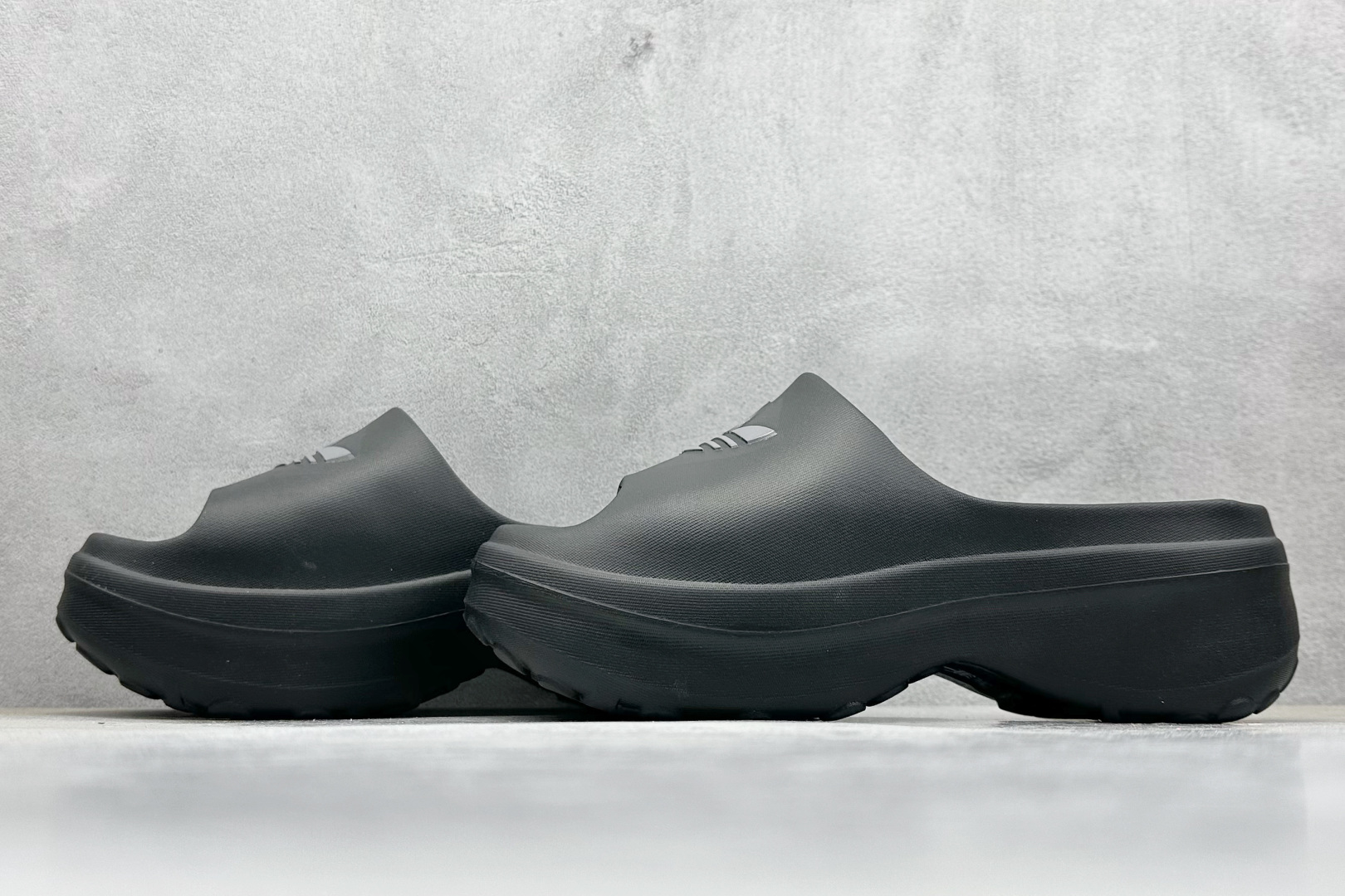 J版 Adidas Adifom Stan Smith 阿迪应季新品穆勒厨师拖鞋 JI2610