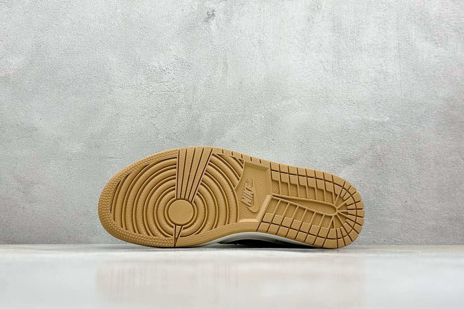 Travis Scott x Fragment Design x Air Jordan 1 Low OG SP AJ1 克罗心联名 绿花生胶 低帮文化休闲板鞋 XS2024-044