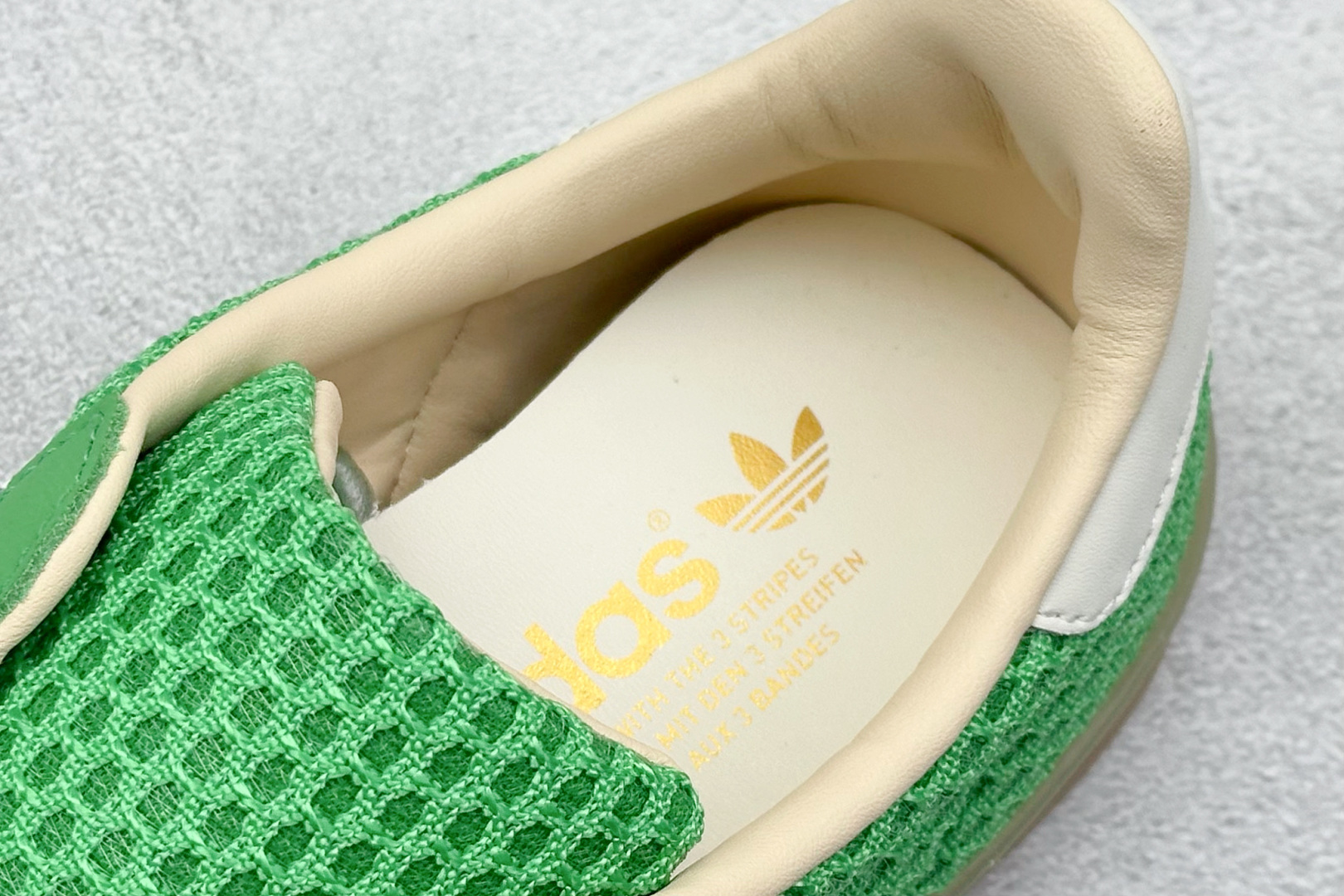 AD Originals Gazelle Indoor 三叶草复古休闲运动板鞋 JH5417
