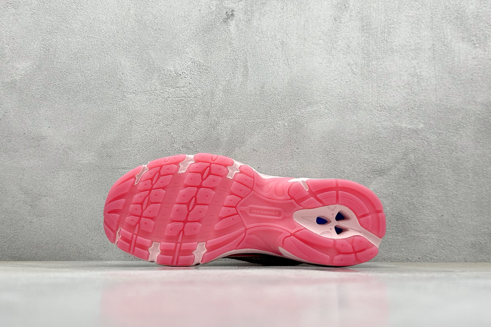 180 A版 New Balance NB740 轻便复古休闲运动跑步鞋 U740AP2