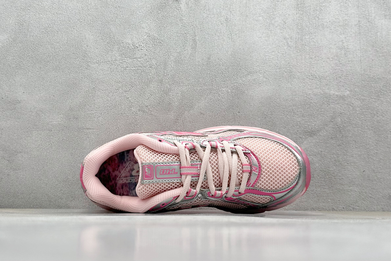 180 A版 New Balance NB740 轻便复古休闲运动跑步鞋 U740AP2