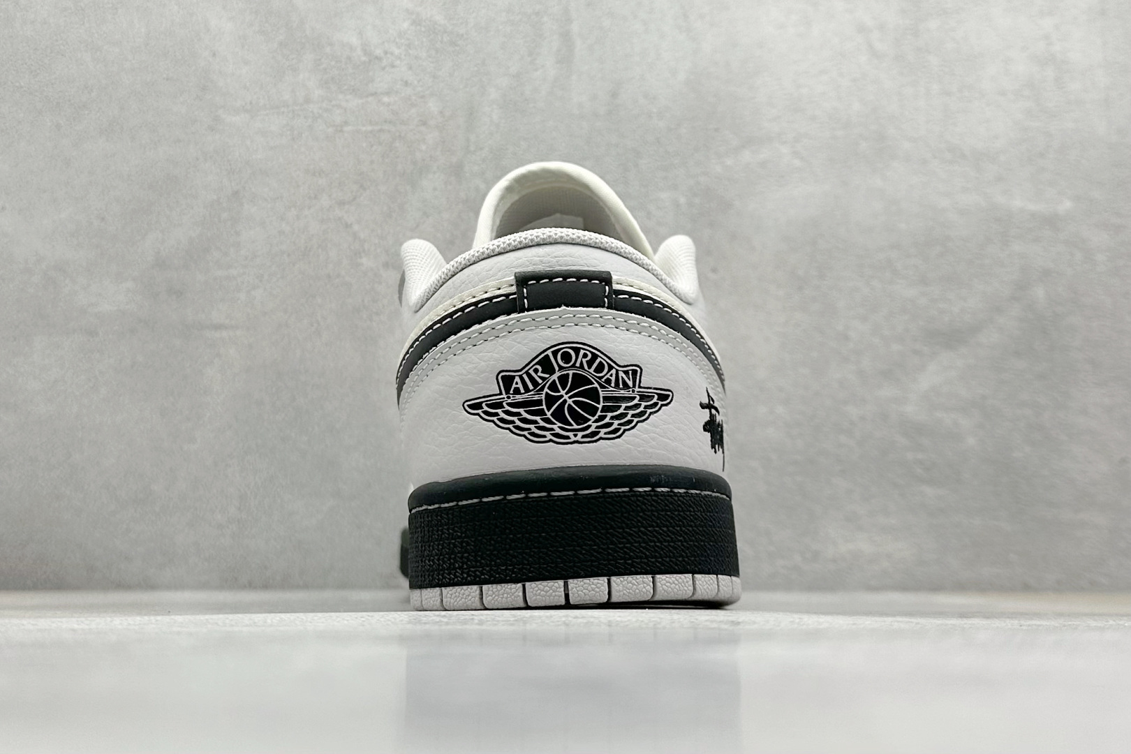Air Jordan 1 Low AJ1 乔1 斯图西联名 黑白灰 XX3168-177