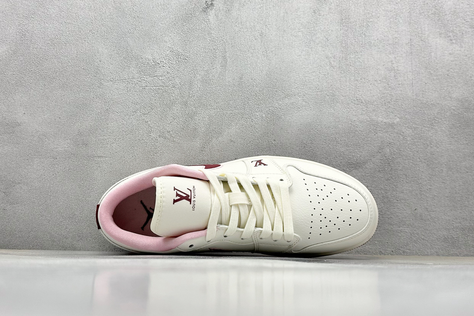 Air Jordan 1 Low AJ1 乔1 情人节限定 红樱桃 高端定制 低帮复古篮球鞋 XX3168-520