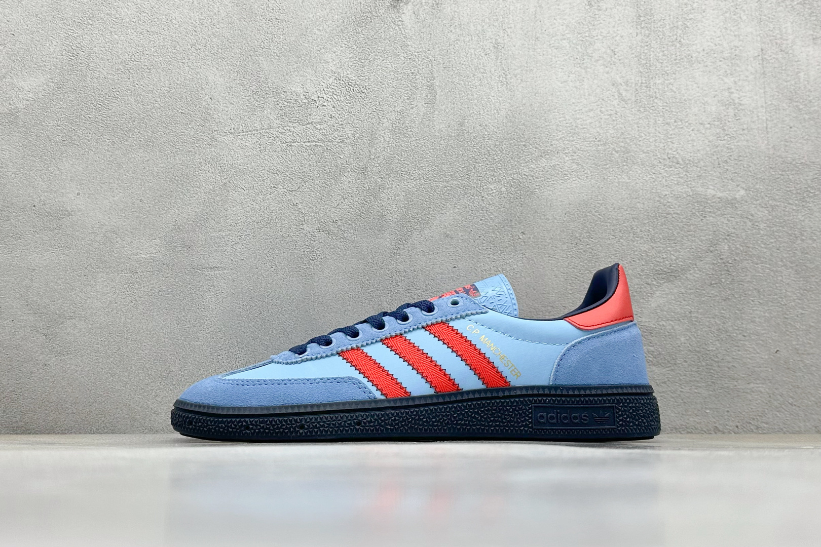 Adidas Handball Spezial 阿迪达斯经典款 复古休闲板鞋 IH3312