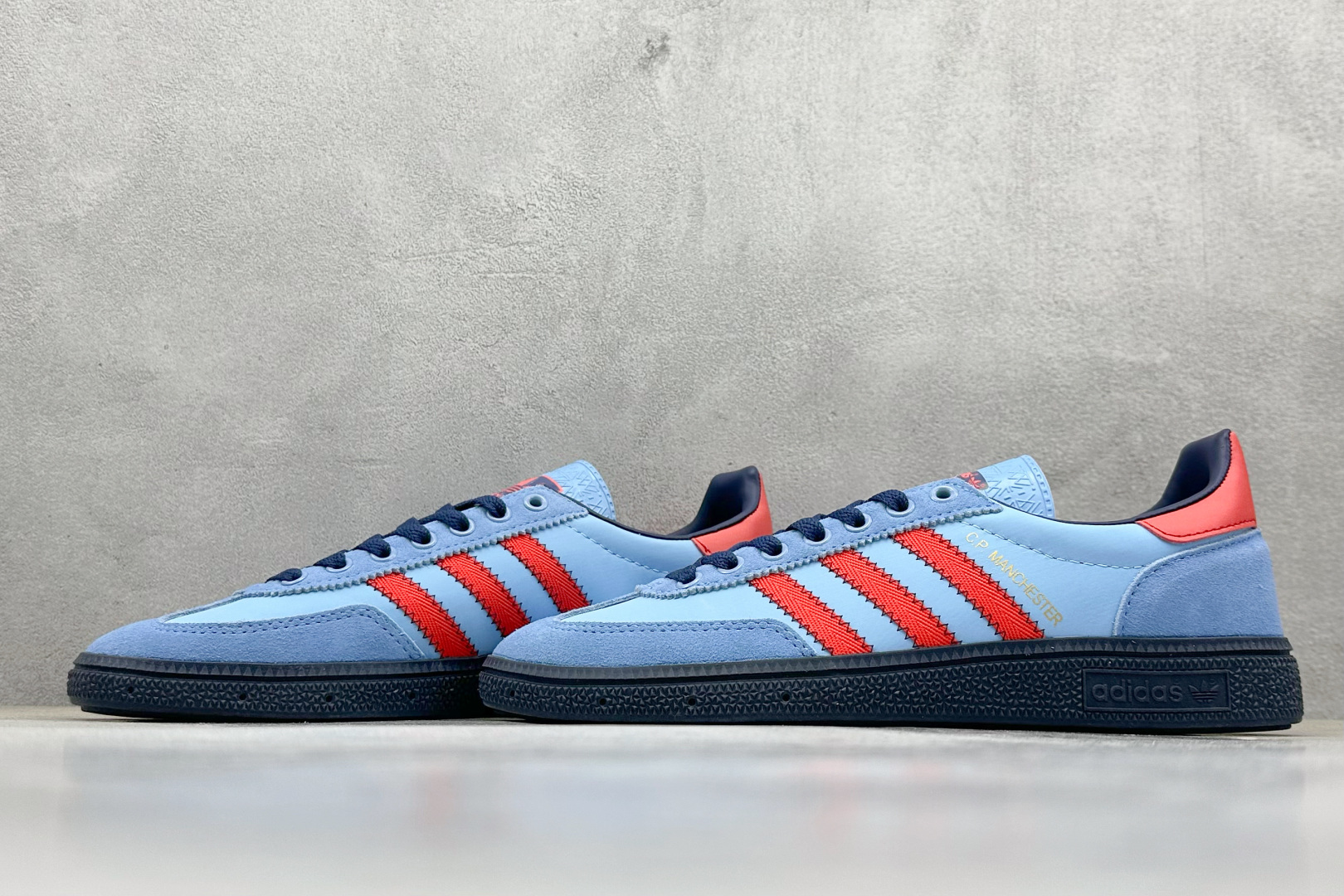 Adidas Handball Spezial 阿迪达斯经典款 复古休闲板鞋 IH3312