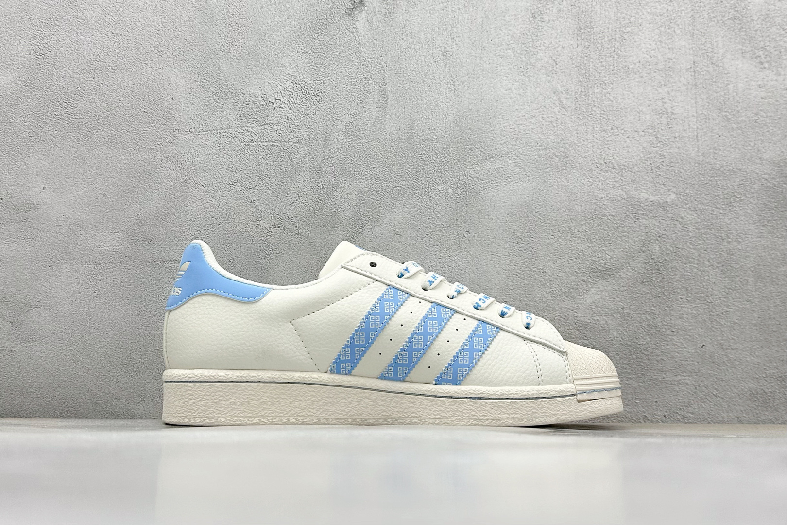 AD Originals Superstar x OFF-WHITE 白蓝 HS3067