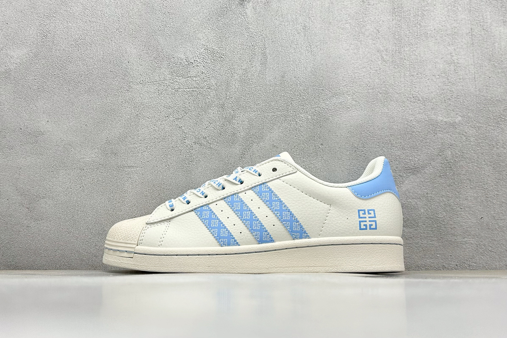 AD Originals Superstar x OFF-WHITE 白蓝 HS3067