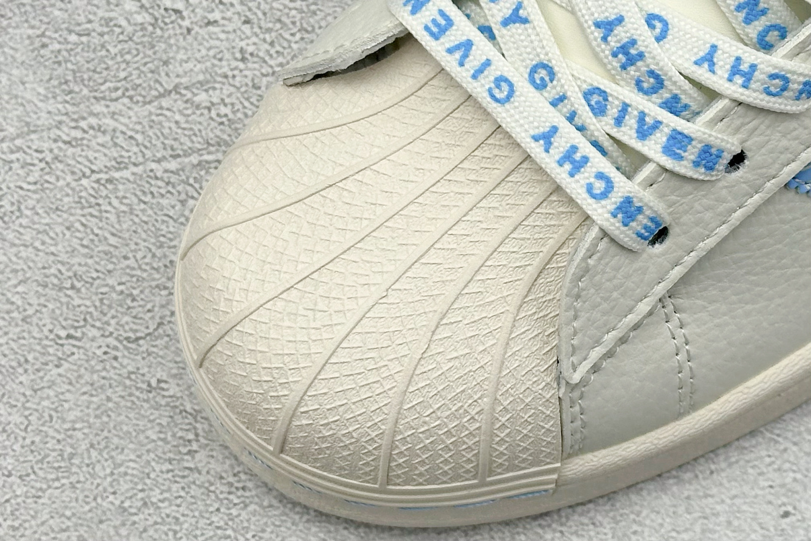 AD Originals Superstar x OFF-WHITE 白蓝 HS3067
