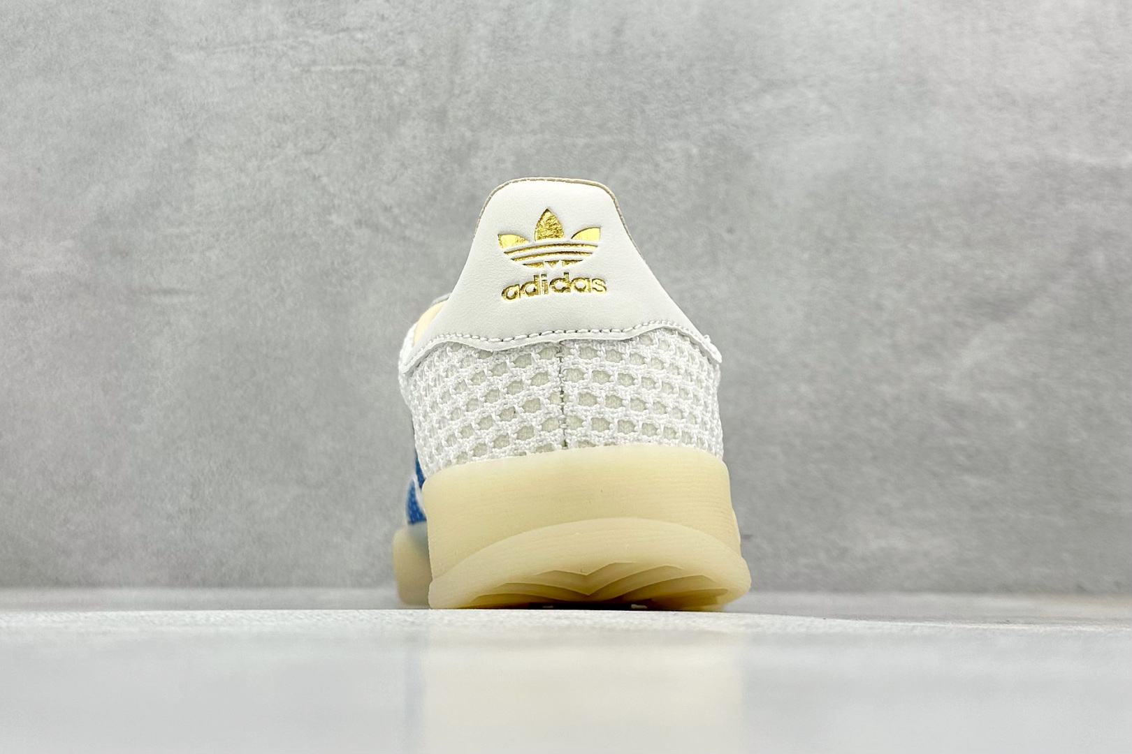 AD Originals Gazelle Indoor 米白蓝 三叶草复古休闲运动板鞋 JH5419