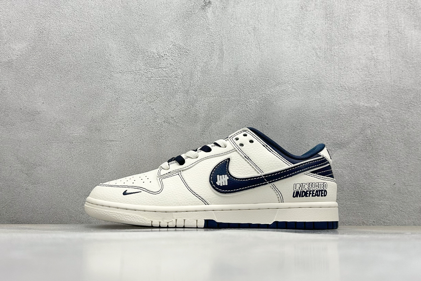 Nike SB Dunk Low x UNDEFEATED 白蓝小勾 XF8698-079