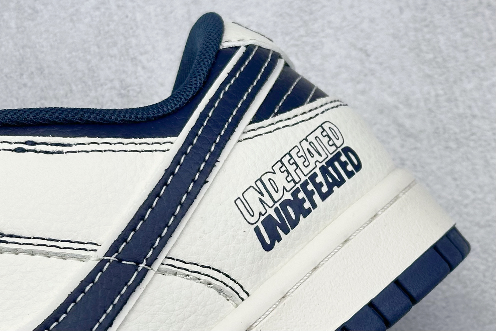 Nike SB Dunk Low x UNDEFEATED 白蓝小勾 XF8698-079