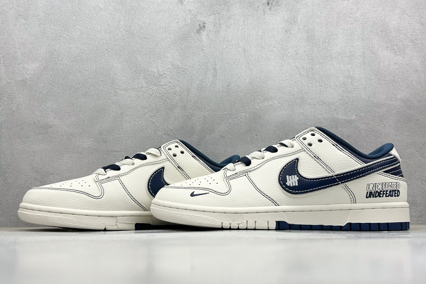Nike SB Dunk Low x UNDEFEATED 白蓝小勾 XF8698-079