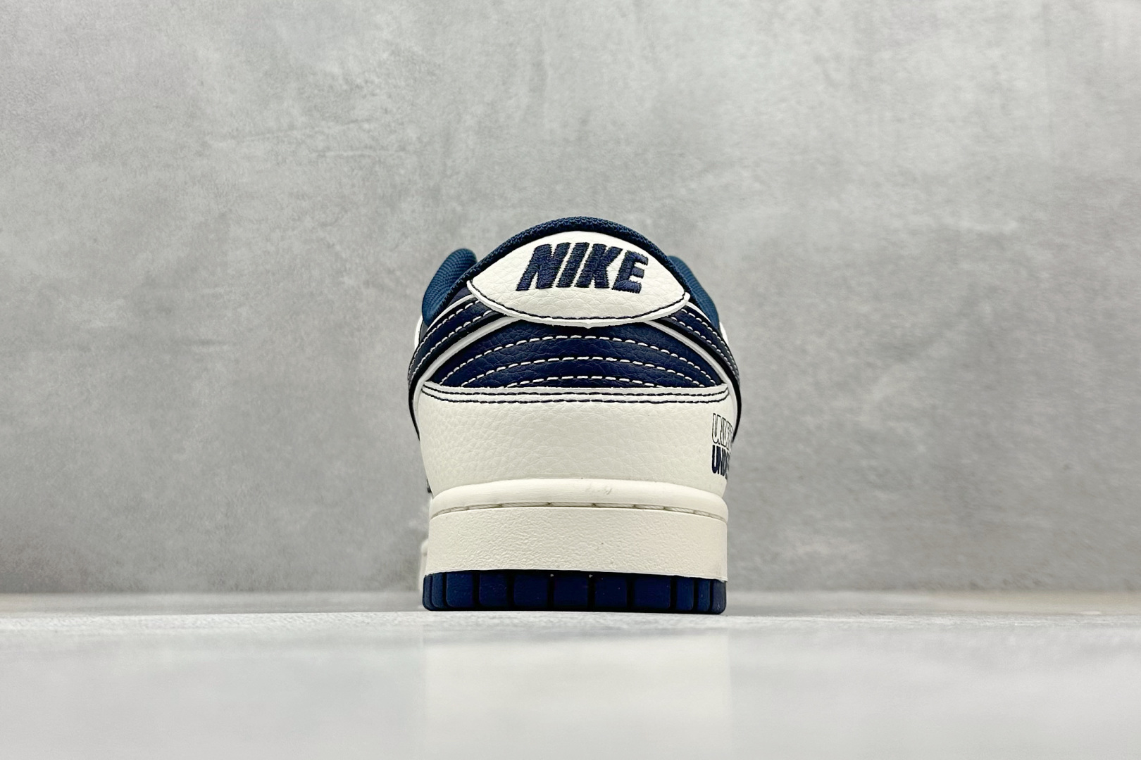 Nike SB Dunk Low x UNDEFEATED 白蓝小勾 XF8698-079