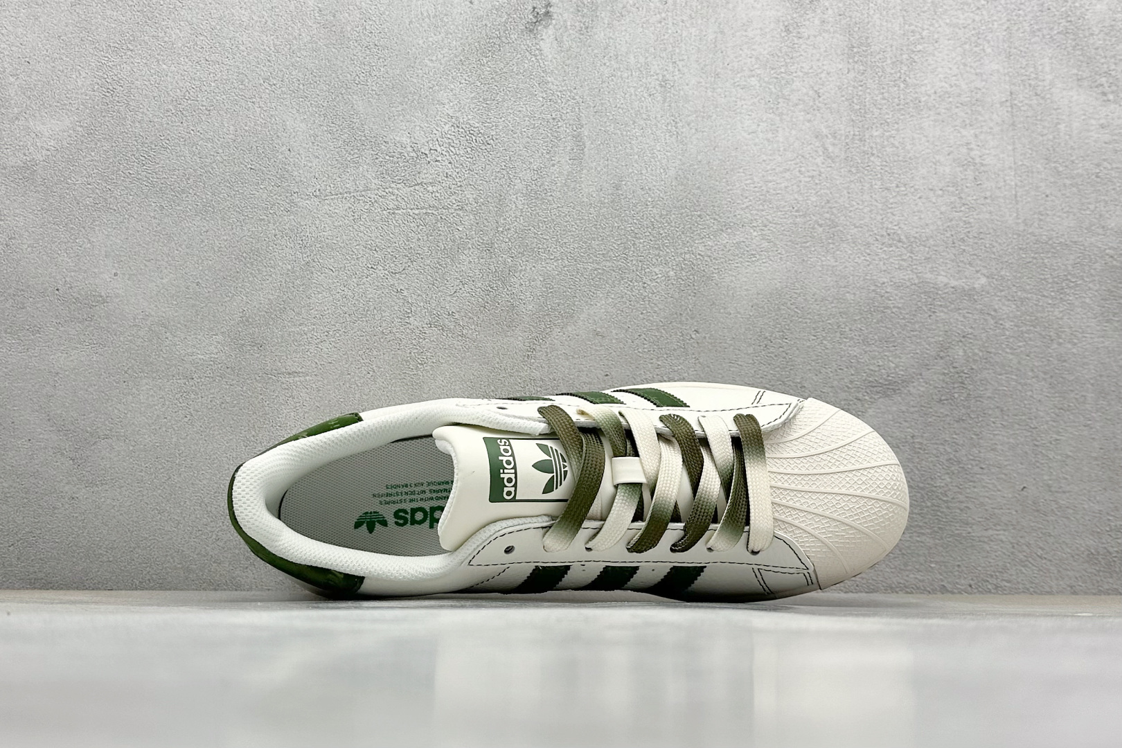 AD Originals Superstar x Supreme 白绿 HS3068