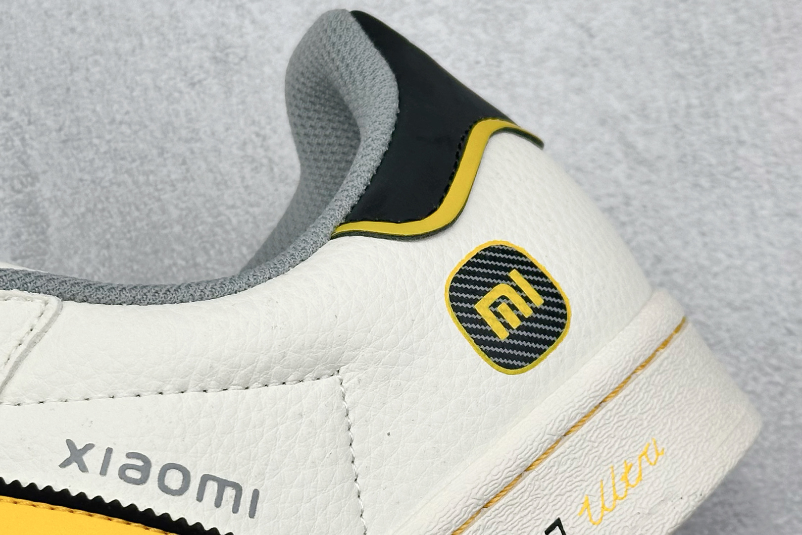 AD Originals Superstar x SU7 Ultra 贝壳头 白灰 JY8916