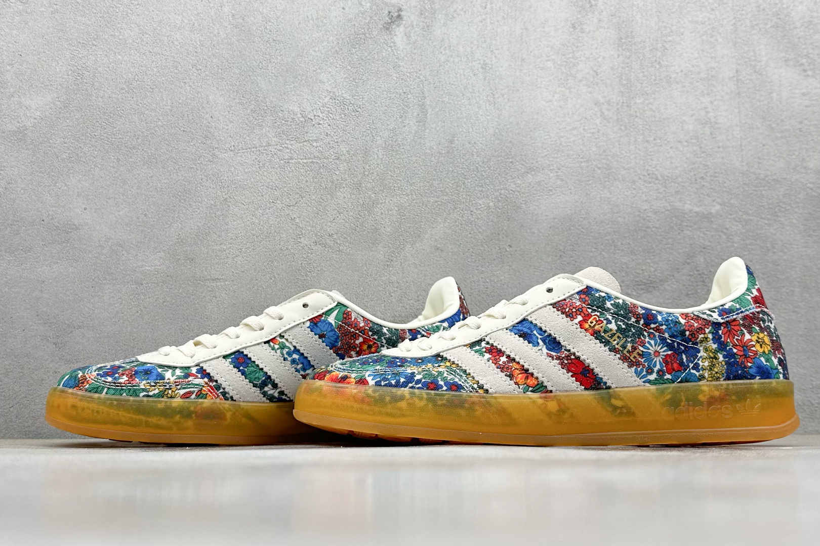 Adidas Originals Gazelle Indoor 三叶草复古休闲防滑耐磨低帮板鞋 JP5309