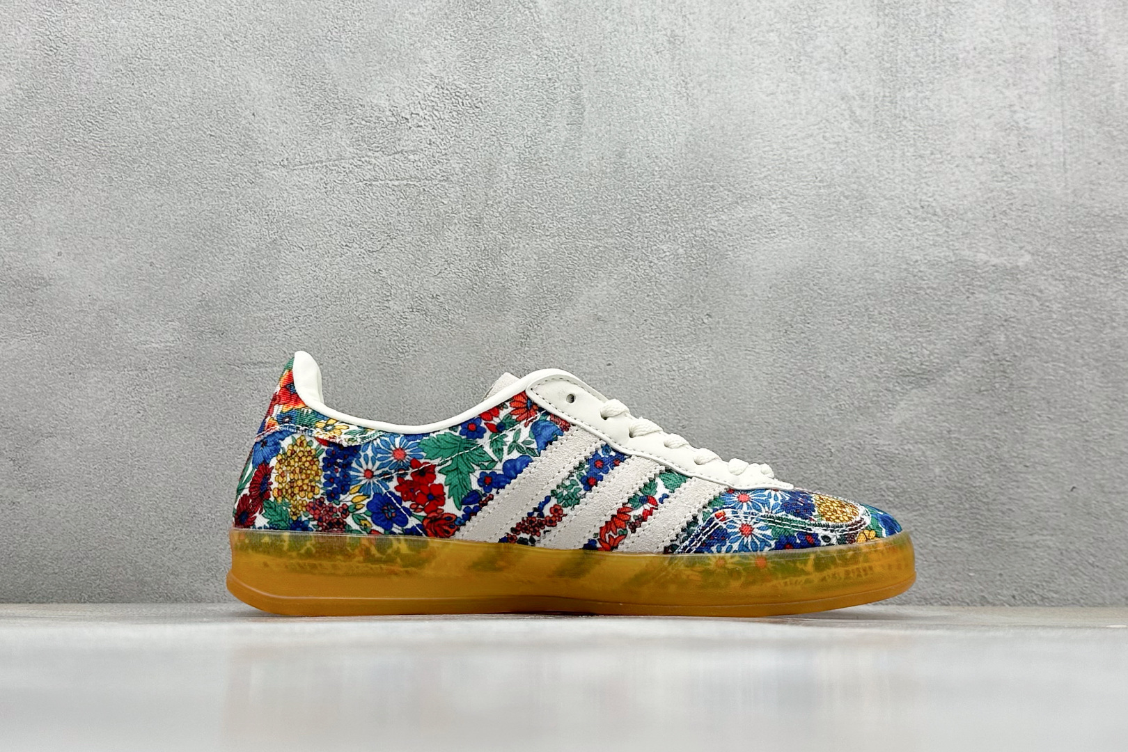 Adidas Originals Gazelle Indoor 三叶草复古休闲防滑耐磨低帮板鞋 JP5309