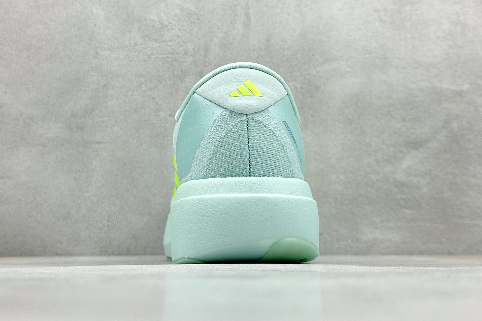 RS版 Adidas Adizero Evo SL 阿迪超轻透气缓震跑鞋 JS4452