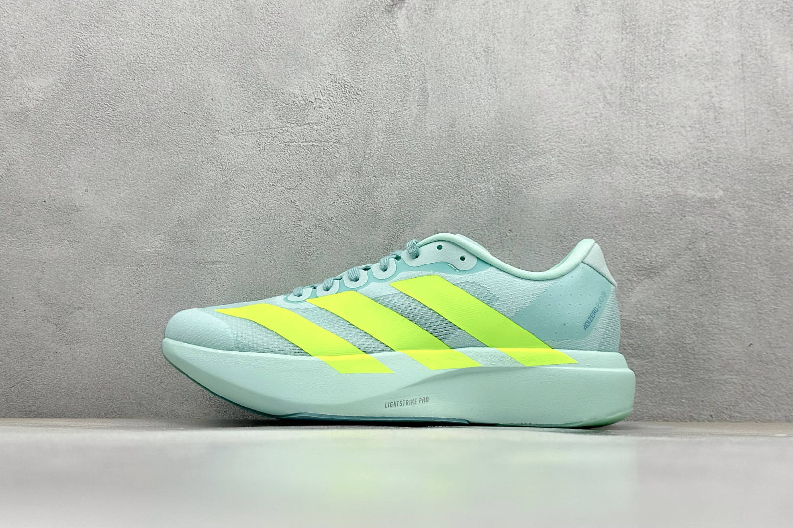 RS版 Adidas Adizero Evo SL 阿迪超轻透气缓震跑鞋 JS4452