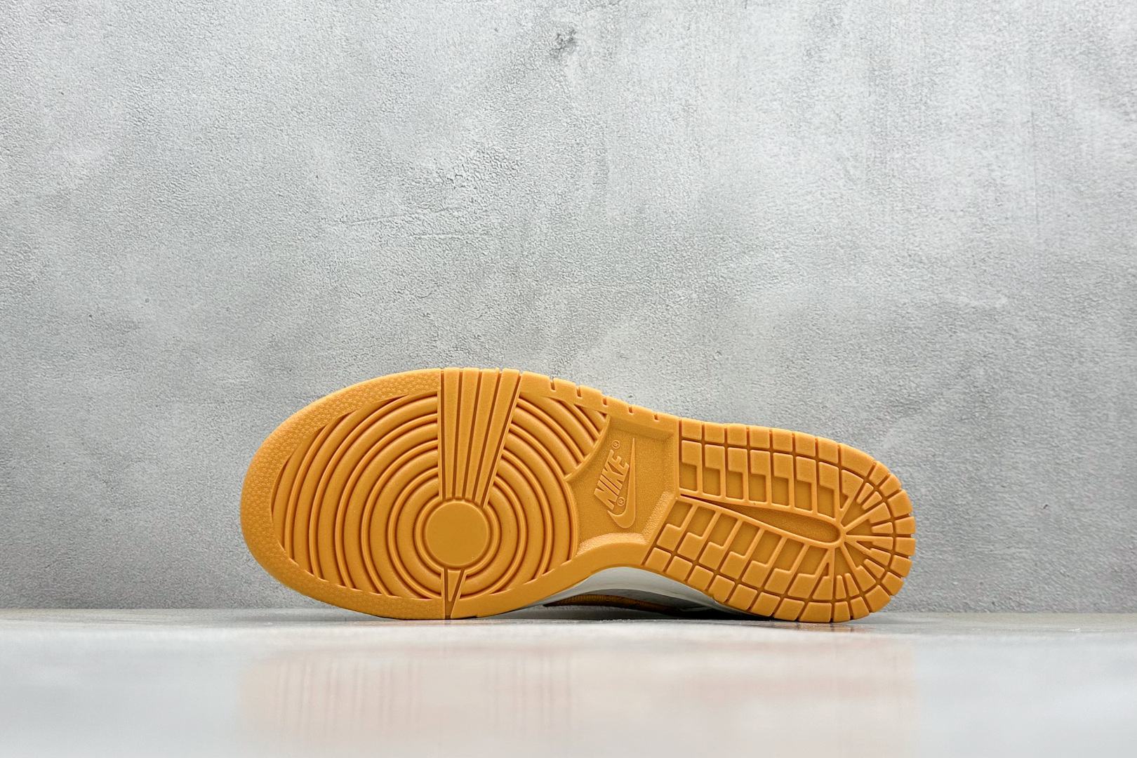 SC版 Nike SB Dunk Low LV联名 米黄牛仔 周年高端定制 低帮休闲板鞋 SC9772-803