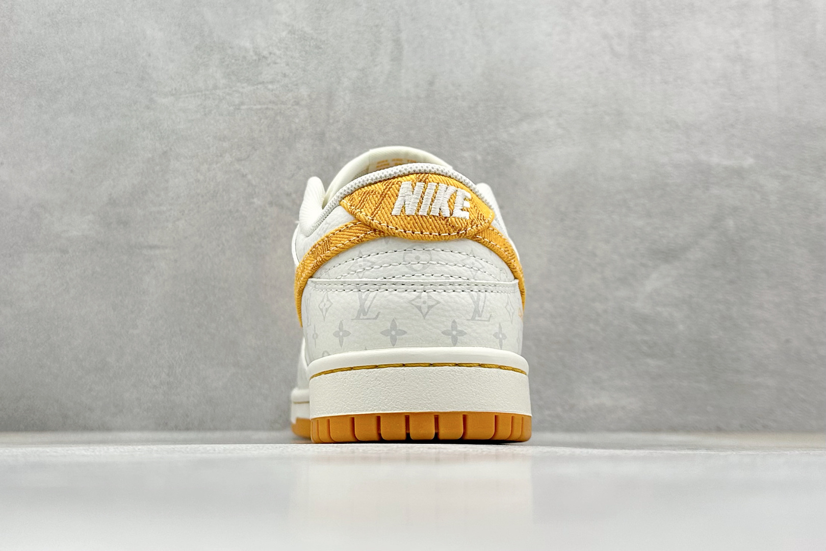 SC版 Nike SB Dunk Low LV联名 米黄牛仔 周年高端定制 低帮休闲板鞋 SC9772-803