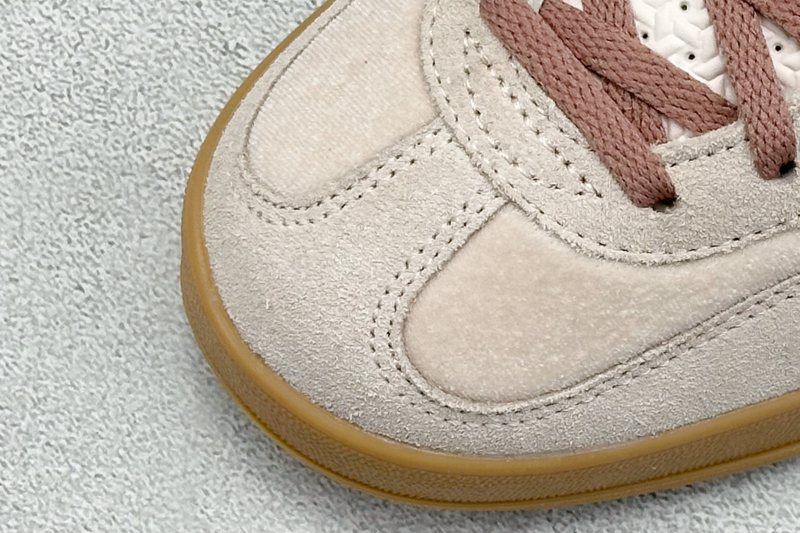 Adidas Originals Gazelle Indoor 三叶草复古休闲防滑耐磨低帮板鞋 JR0232