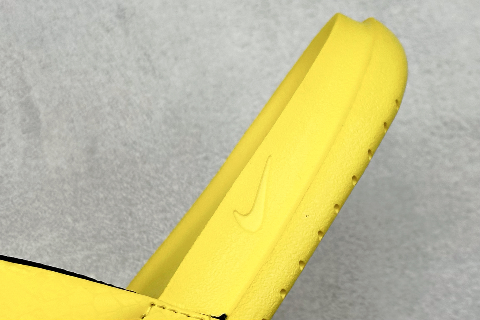 Nike Kobe Offcourt Slide 科比专属配色休闲拖鞋 IF2870-700