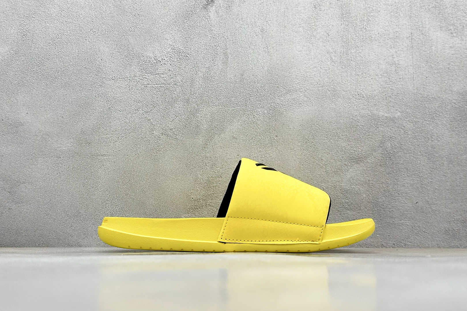 Nike Kobe Offcourt Slide 科比专属配色休闲拖鞋 IF2870-700