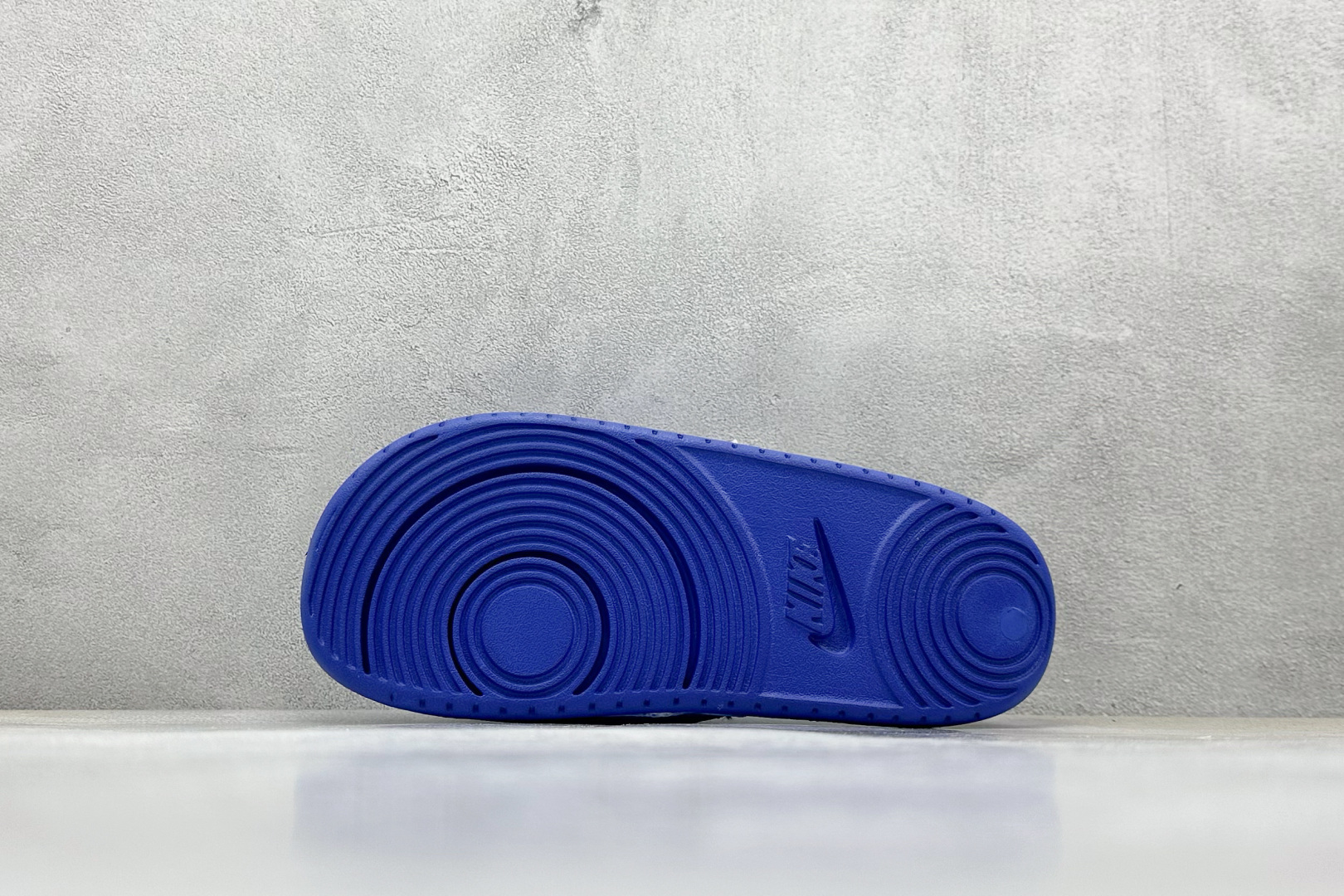 Nike Kobe Offcourt Slide 科比专属配色休闲拖鞋 IF2870-400