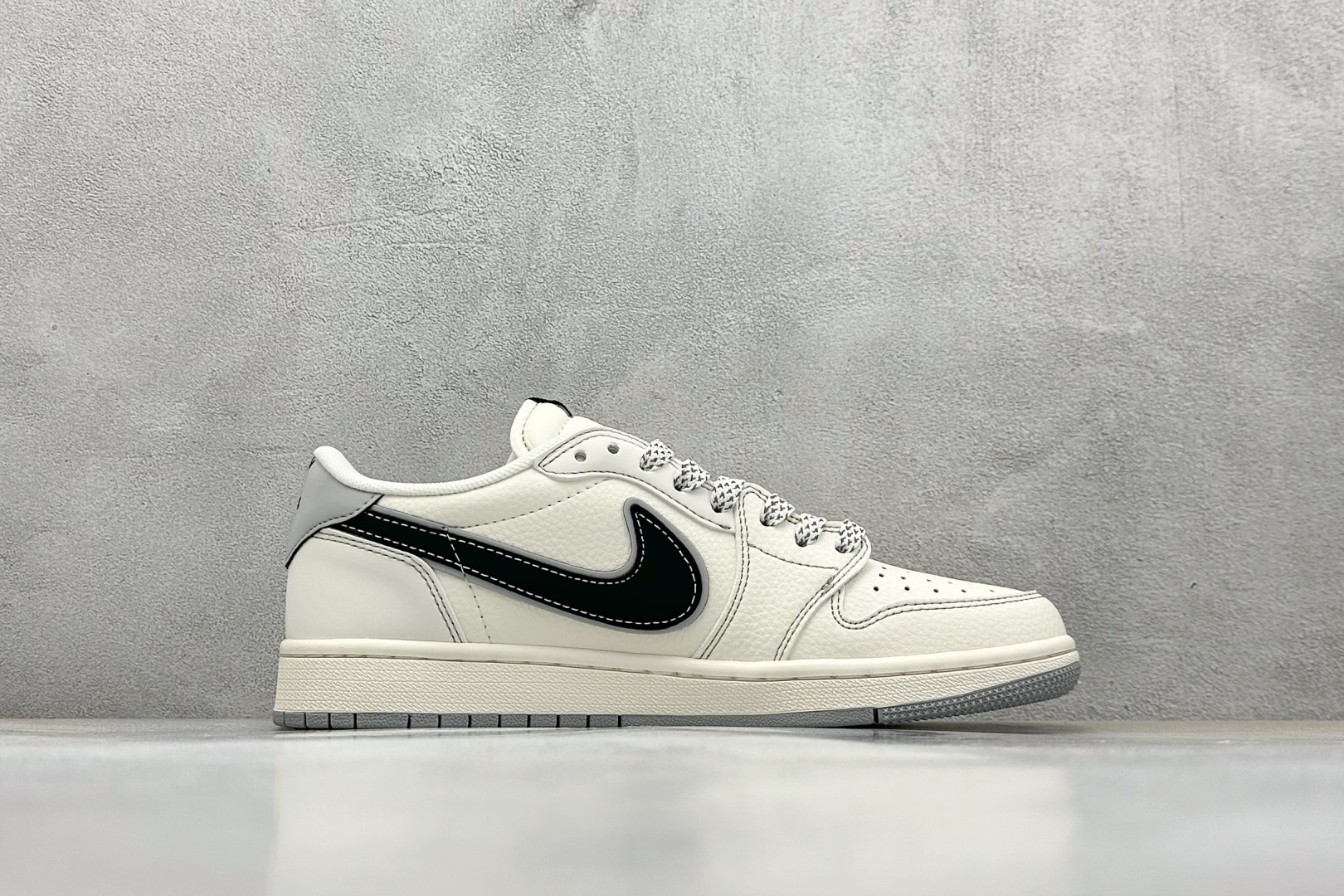 260 Travis Scott x Nike Air Jordan 1 Low x Stussy Air Jordan 1 Low 反转白黑灰小钩满天星倒钩 HS8068-006