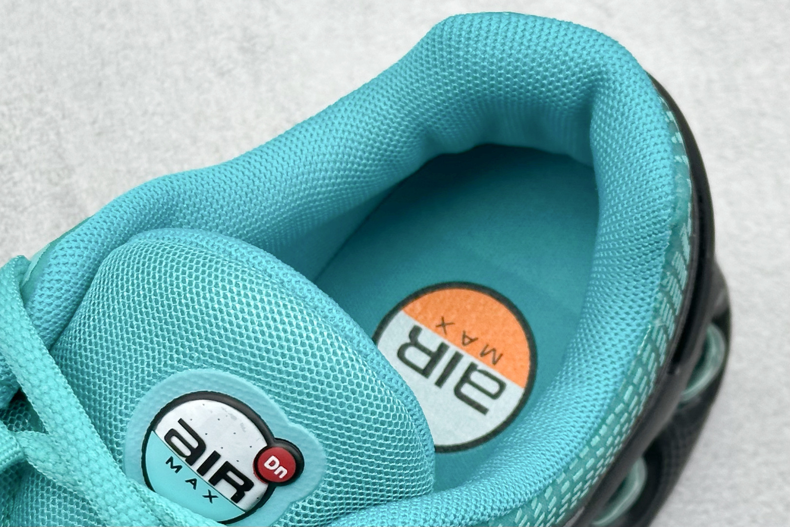YH版 Nike Air Max Dn 网布 舒适时尚 减震耐磨 低帮 生活休闲鞋 FJ3145-400