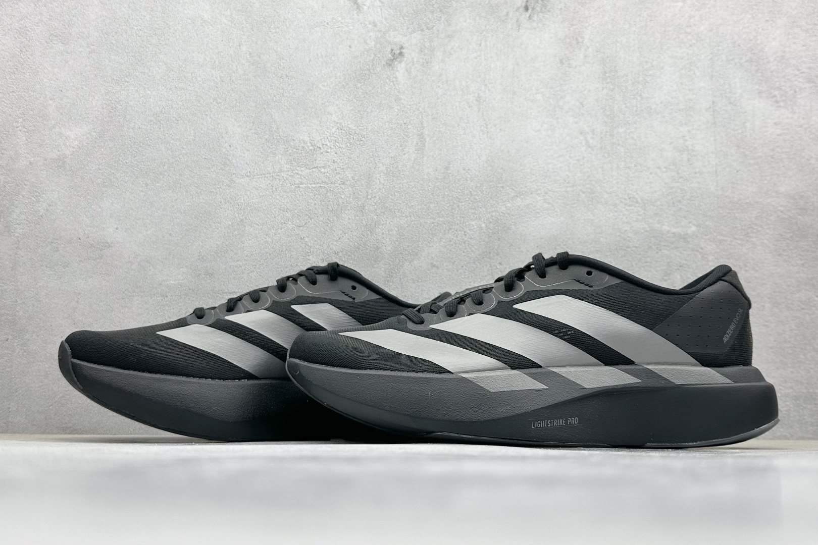 PK版 Adidas Adizero Evo SL 阿迪超轻透气缓震跑鞋 JP7147