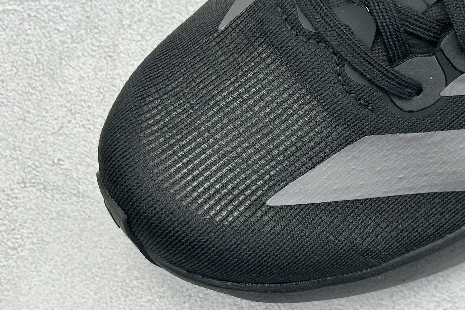 PK版 Adidas Adizero Evo SL 阿迪超轻透气缓震跑鞋 JP7147