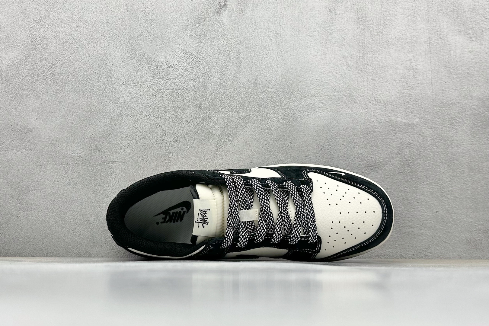 Nike SB Dunk Low x Stussy 米黑 BB9898-008