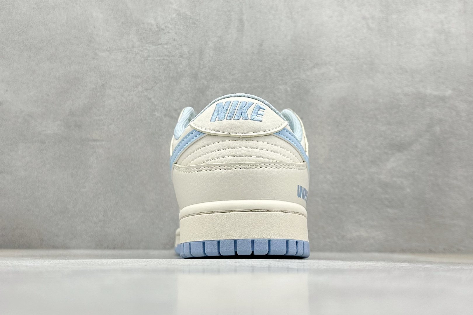 Nike SB Dunk Low UNDEFEATED联名 BB2699-212