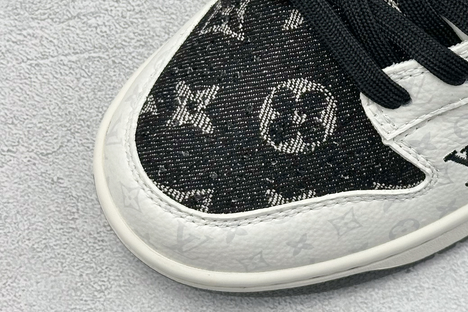SC版 Nike SB Dunk Low LV联名 黑色牛仔 周年高端定制 低帮休闲板鞋 SC9772-804