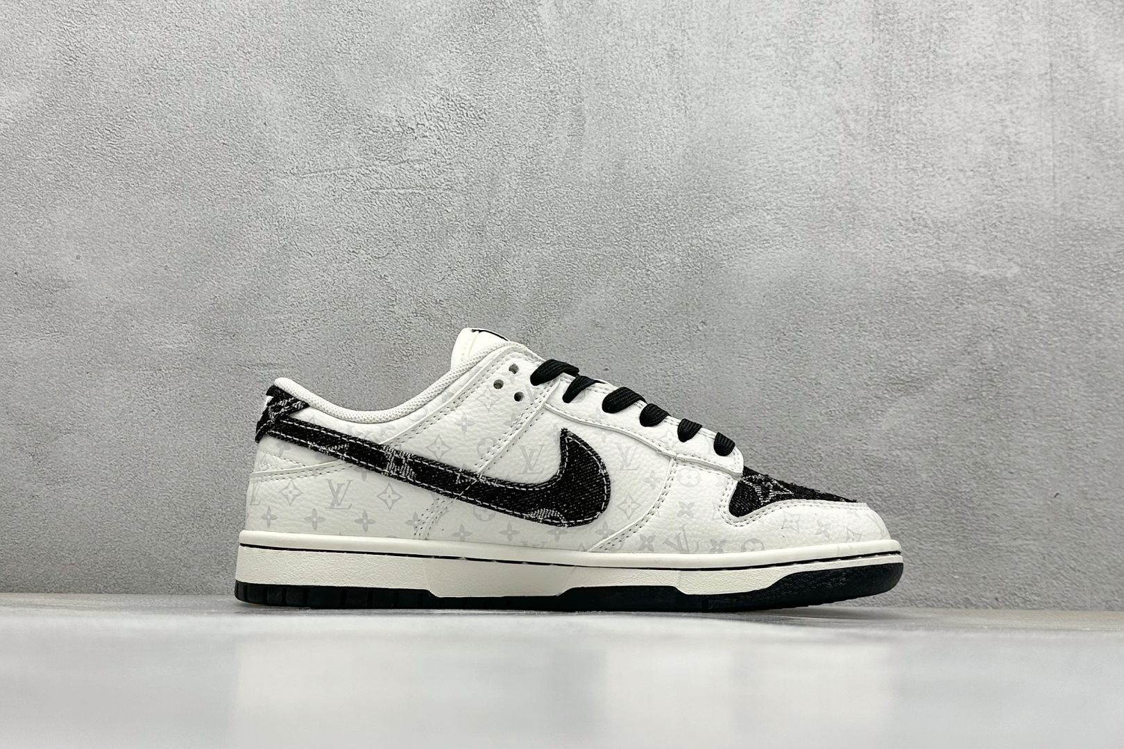 SC版 Nike SB Dunk Low LV联名 黑色牛仔 周年高端定制 低帮休闲板鞋 SC9772-804