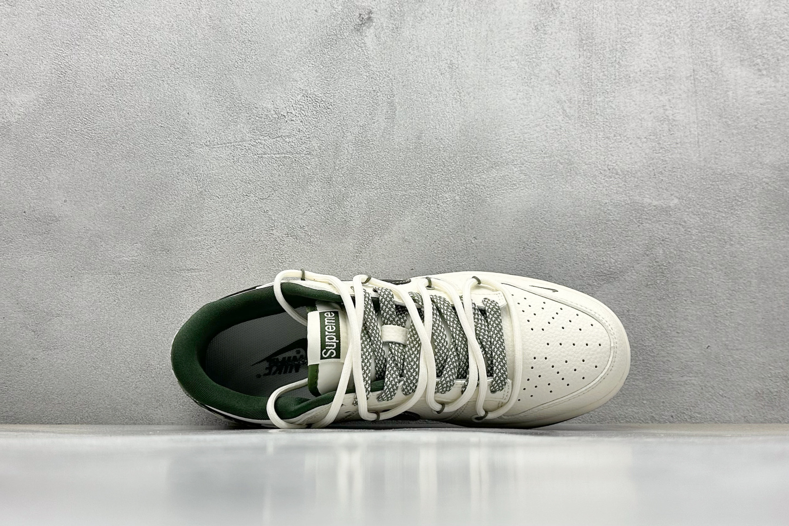Nike SB Dunk Low Sup联名 绑带迷彩勾 低帮休闲板鞋 DM6868-081