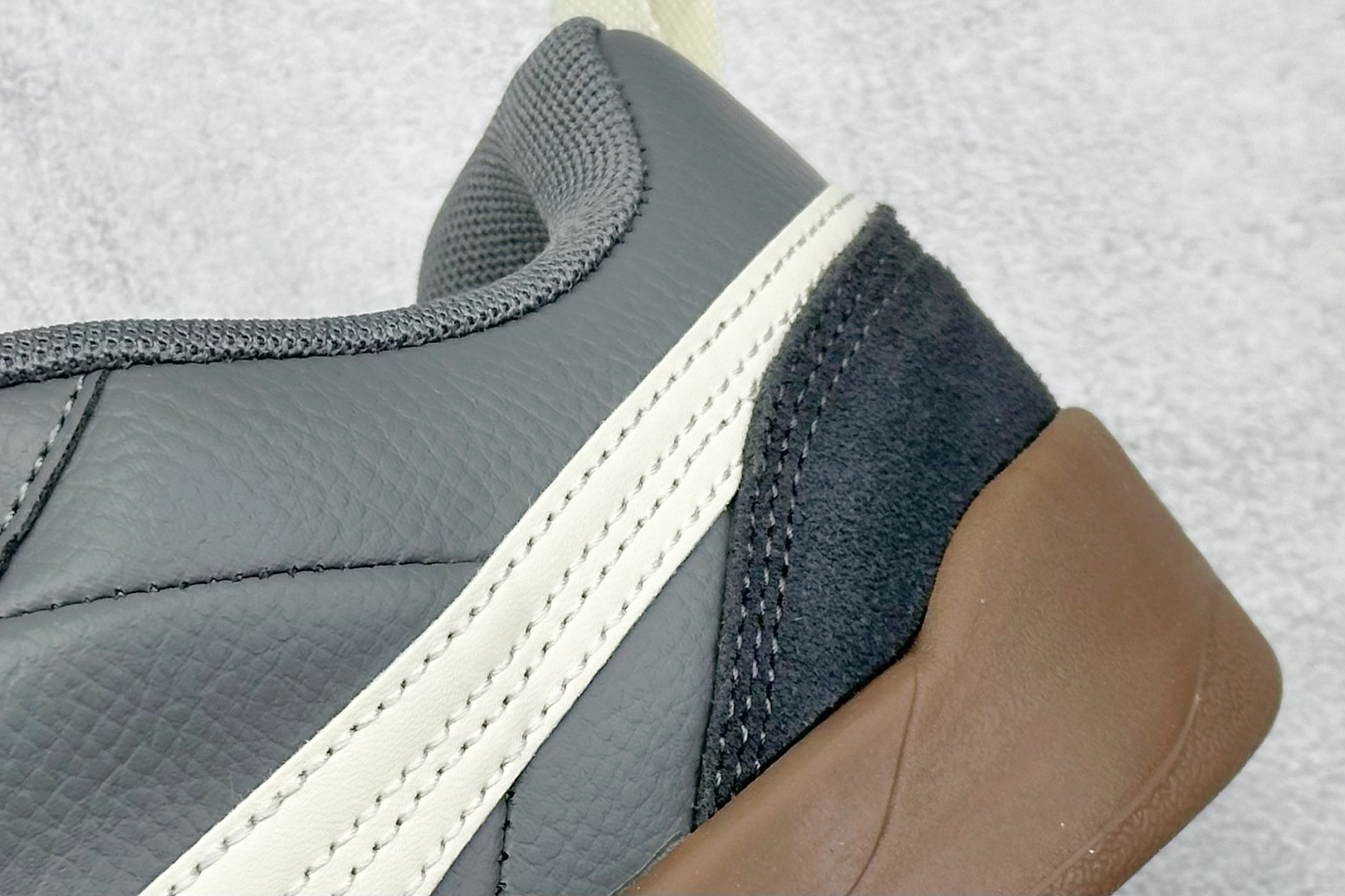 TG版 Puma Park Lifestyle 彪马防滑耐磨低帮德训板鞋 397262-04