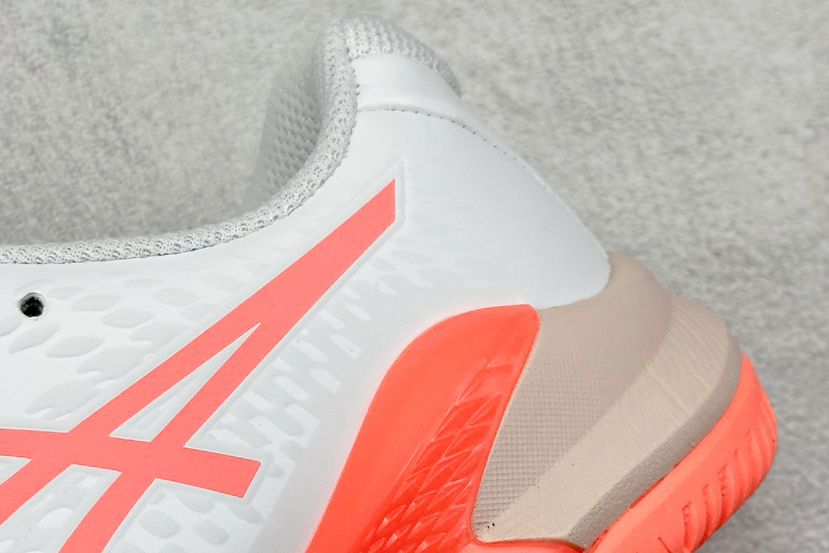 200 YH版 ASICS亚瑟士GEL-CHALLENGER 14代缓震防滑网球鞋 1042A231-101