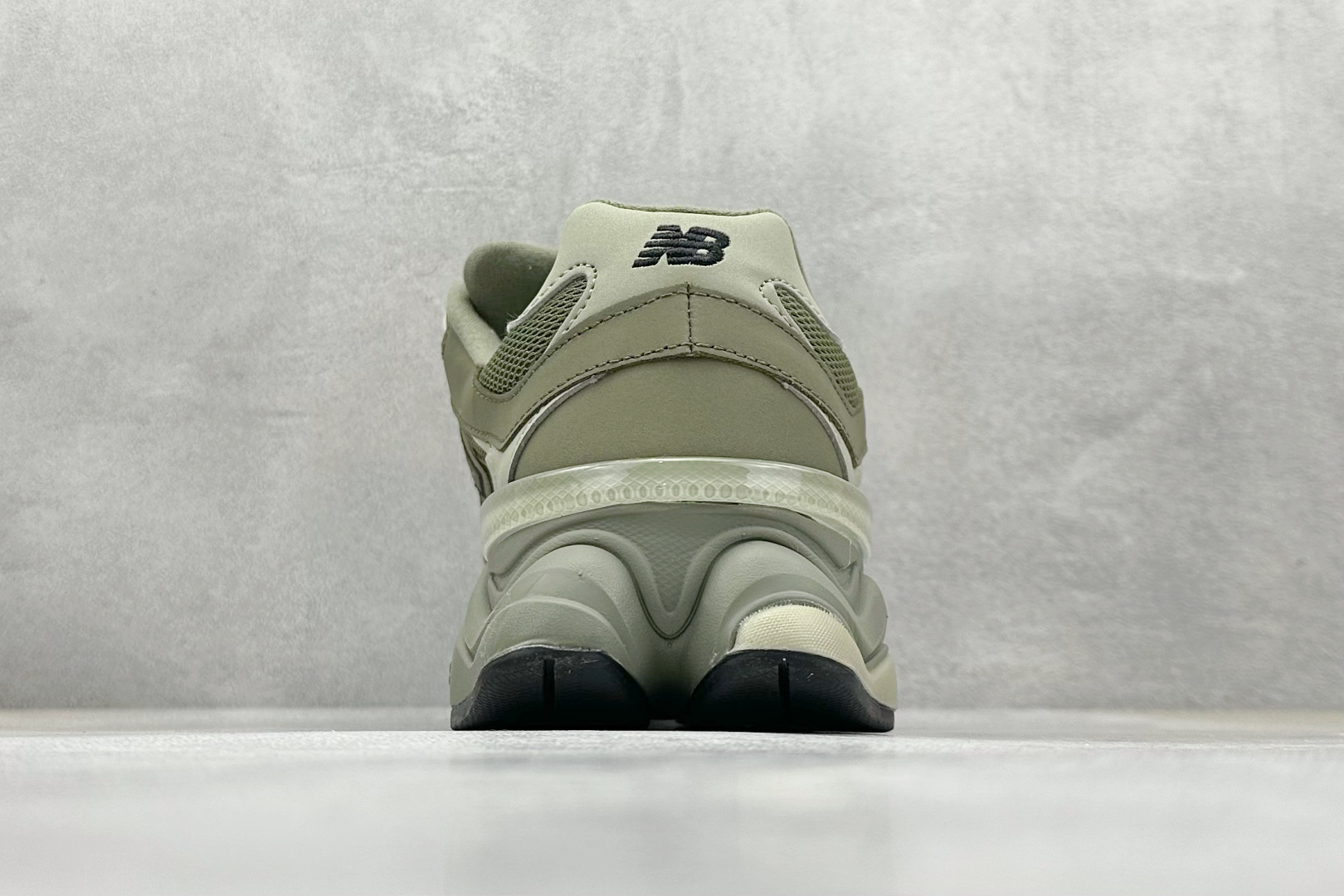 220 Joe Freshgoods x New Balance NB9060 联名款 复古休闲运动慢跑鞋 U9060ZGD