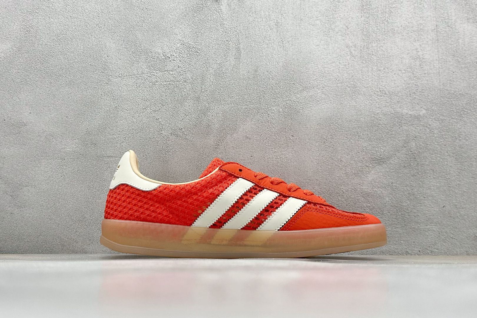 AD Originals Gazelle Indoor 三叶草复古休闲运动板鞋 JS0713