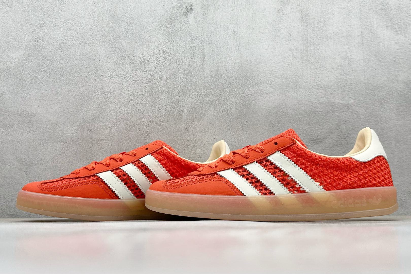 AD Originals Gazelle Indoor 三叶草复古休闲运动板鞋 JS0713