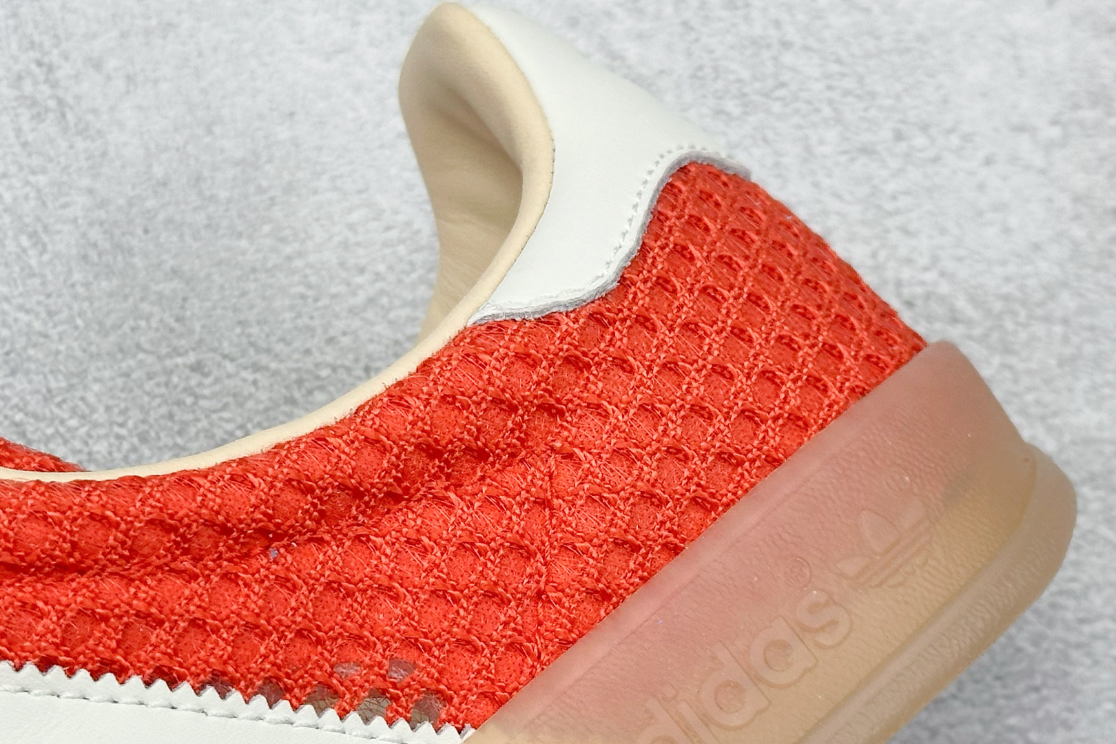 AD Originals Gazelle Indoor 三叶草复古休闲运动板鞋 JS0713