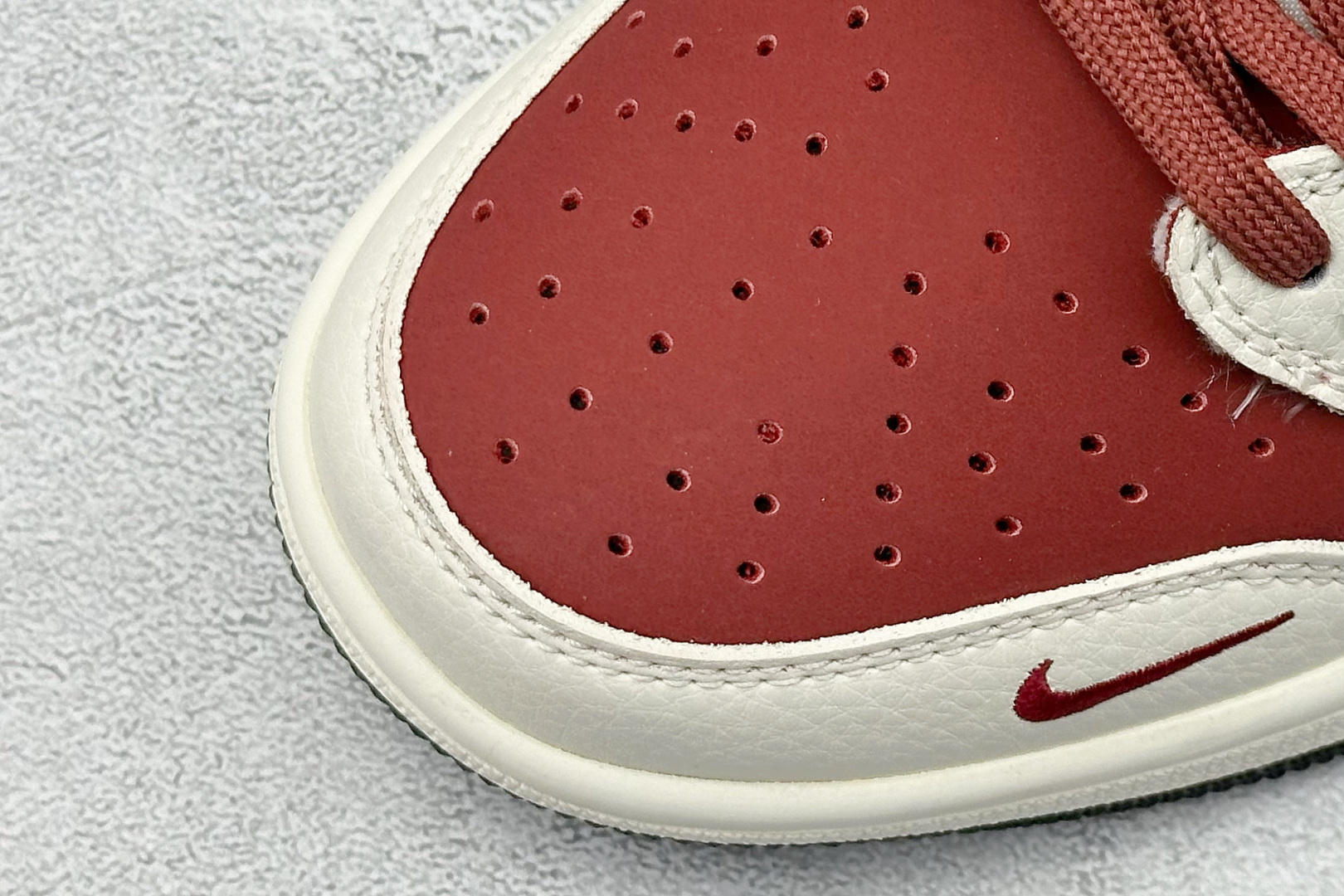 Travis Scott x Fragment Design x Air Jordan 1 Low OG SP AJ1 斯图西联名 波纹酒红 低帮文化休闲板鞋 LD2025-017