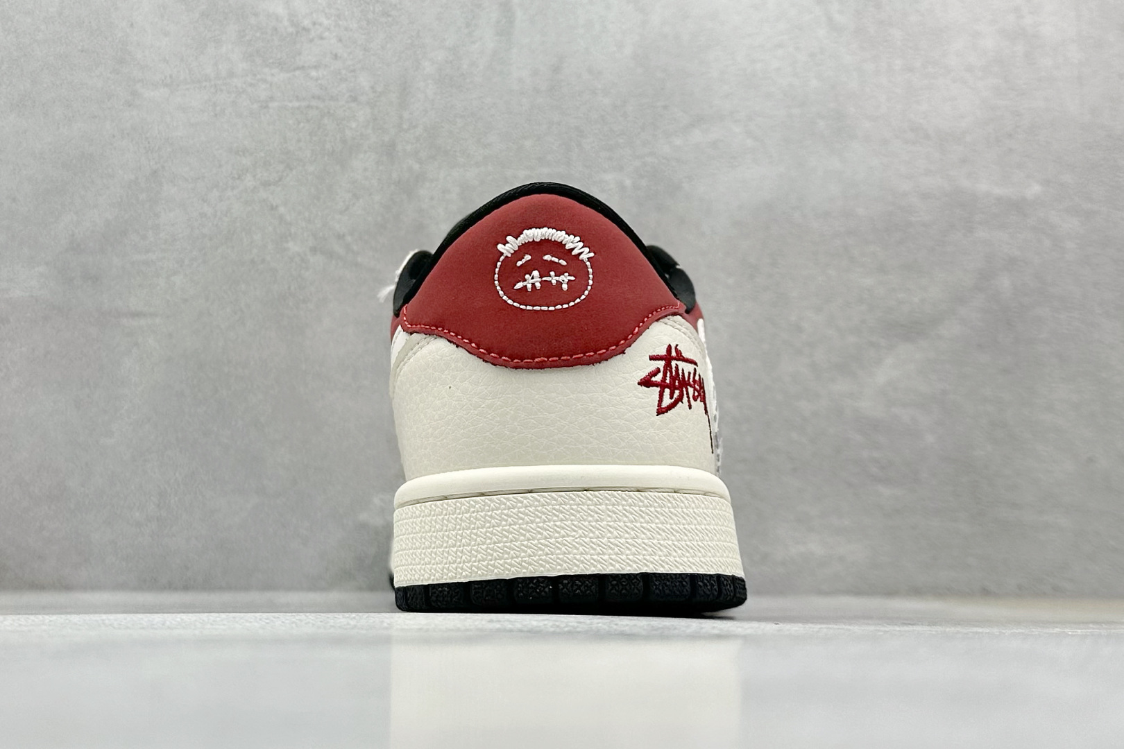 Travis Scott x Fragment Design x Air Jordan 1 Low OG SP AJ1 斯图西联名 波纹酒红 低帮文化休闲板鞋 LD2025-017