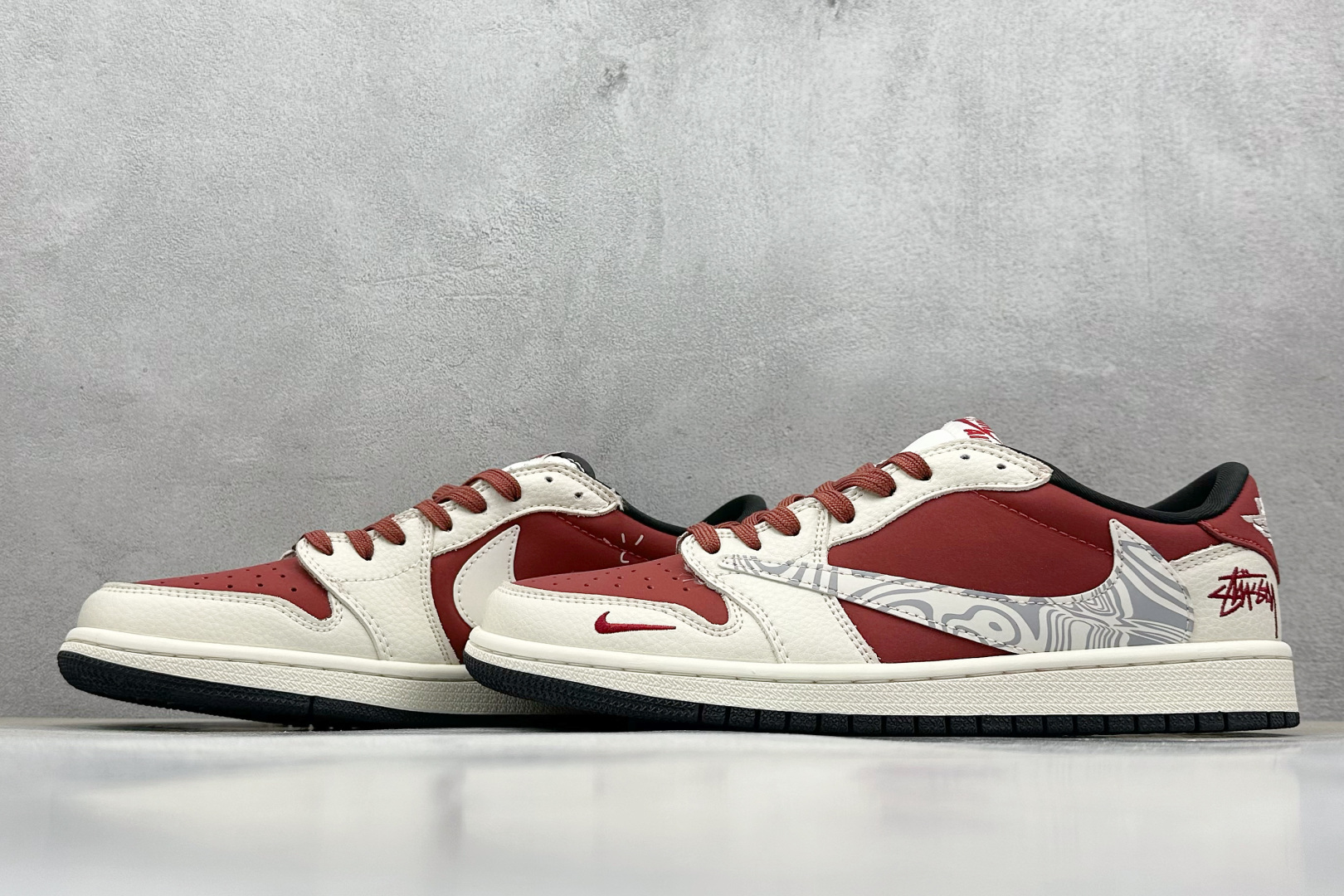 Travis Scott x Fragment Design x Air Jordan 1 Low OG SP AJ1 斯图西联名 波纹酒红 低帮文化休闲板鞋 LD2025-017