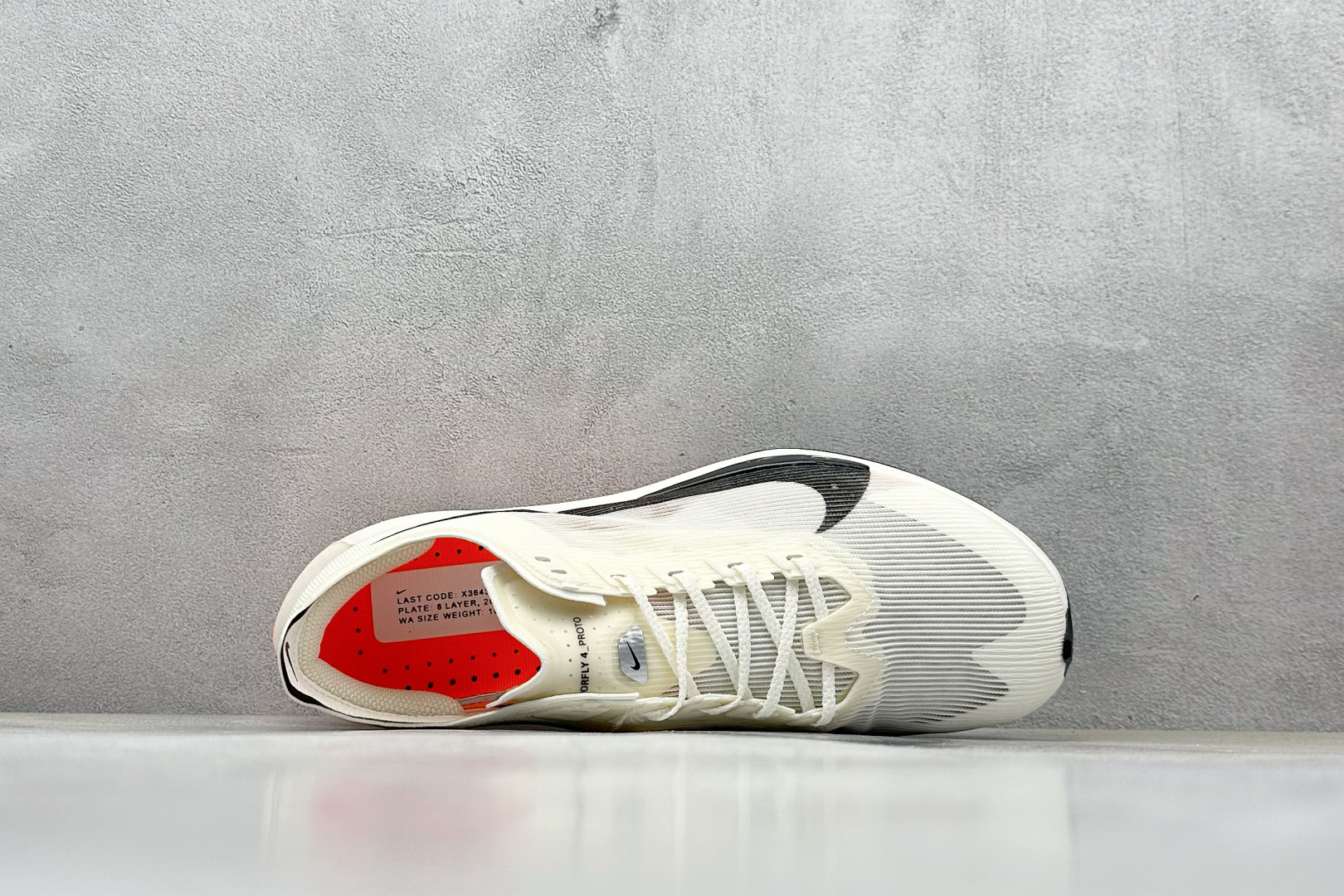 BF版 Nike ZoomX Vaporfly NEXT% 4 马拉松系列公路竞速超轻缓震跑步鞋 HF6413-100