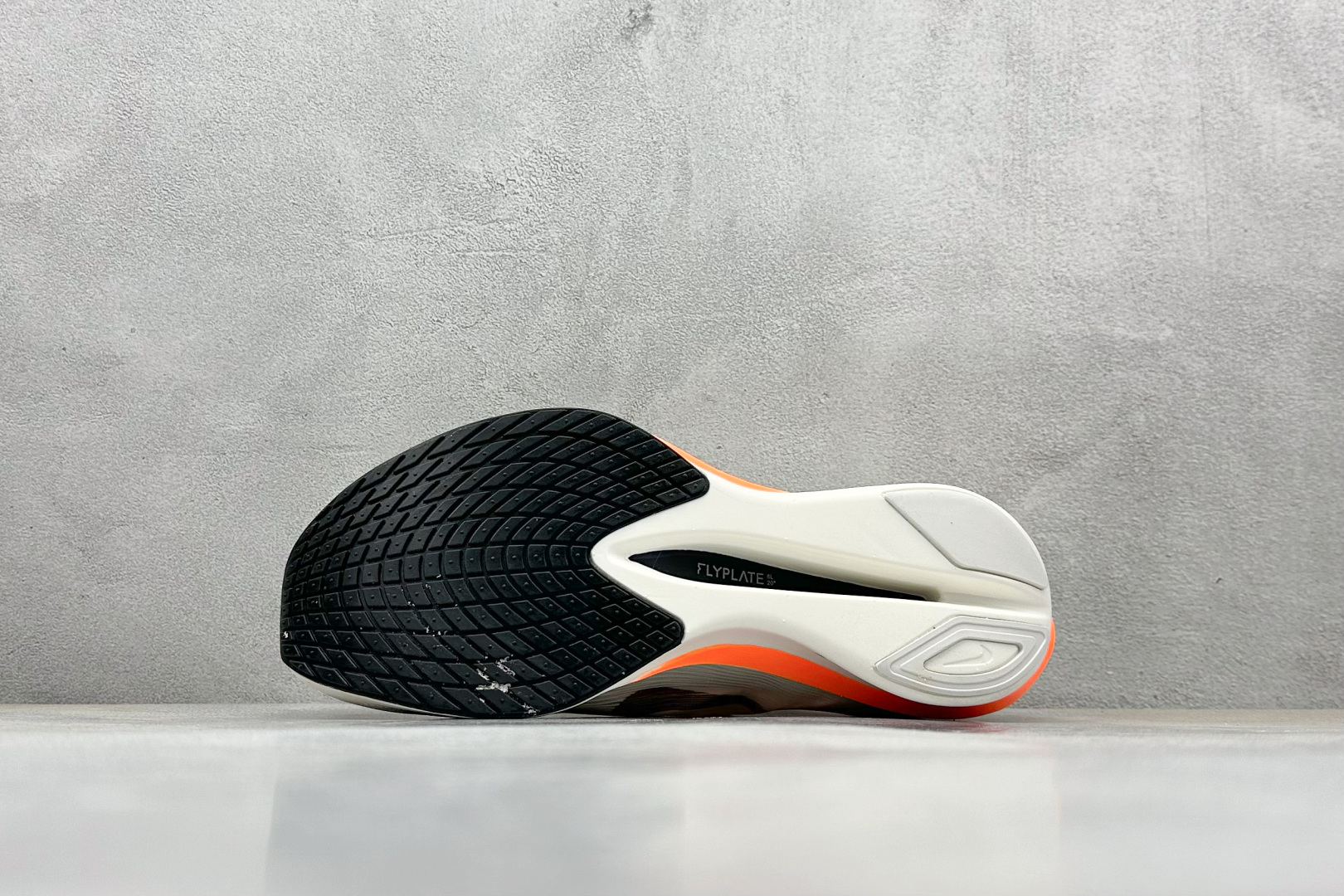 BF版 Nike ZoomX Vaporfly NEXT% 4 马拉松系列公路竞速超轻缓震跑步鞋 HF6413-100