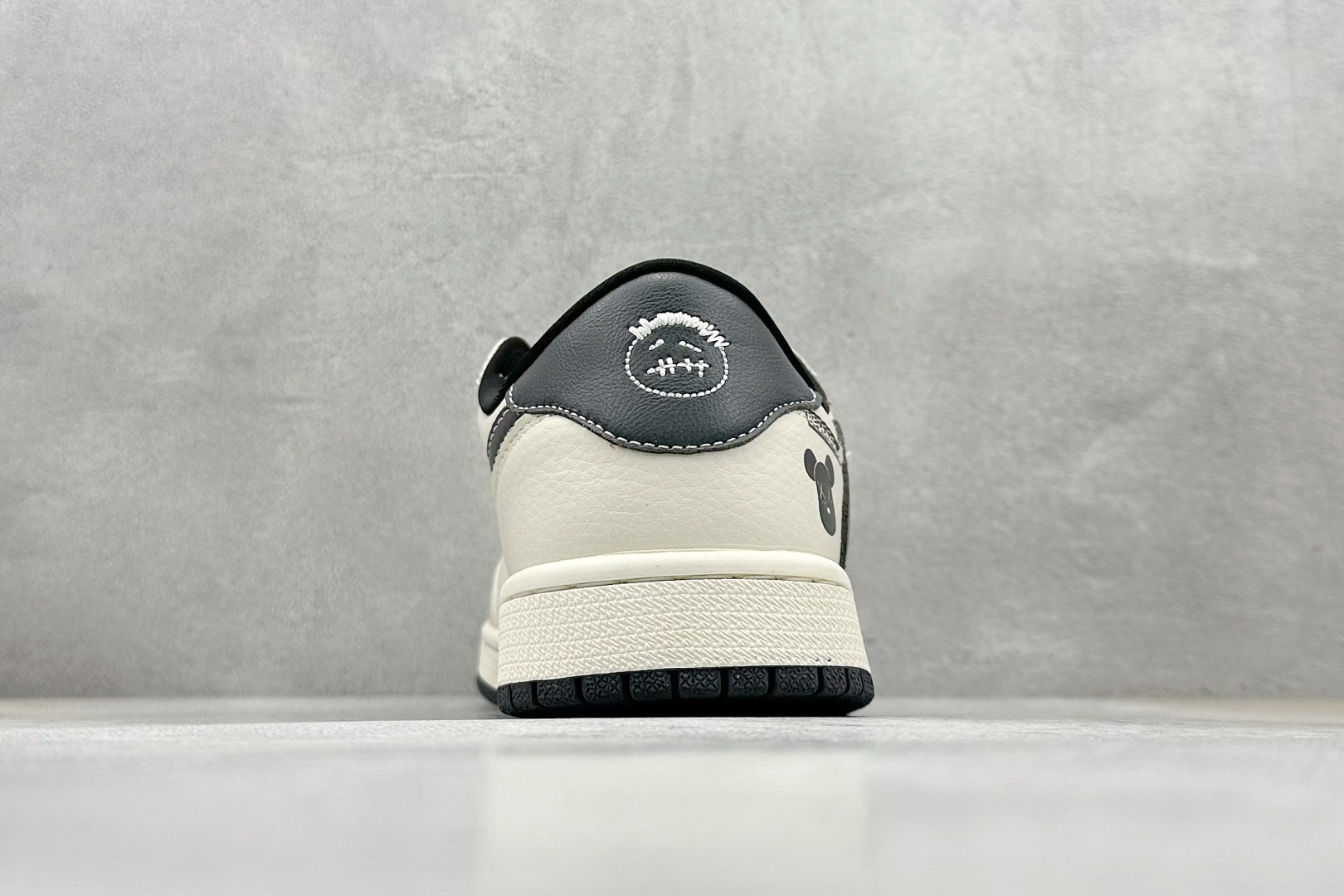 280 Travis Scott x Fragment Design x Air Jordan 1 Low OG SP AJ1 暴力熊联名 米黑小乱勾 低帮文化休闲板鞋 LD2025-011